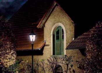 ليلٌ مِن الفِكر والتّسبيح