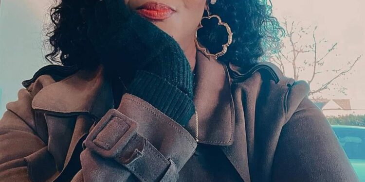 سأُلاحِقني أُلاحِقهم بالكتابة