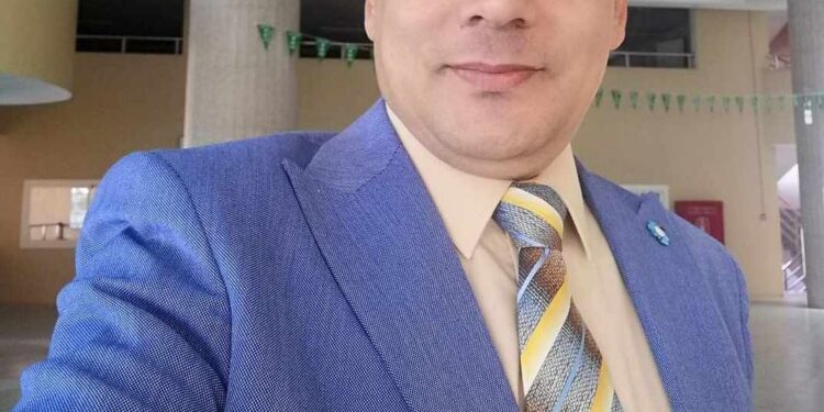 إلامَ سَيَهْجُرُ العُصفُورُ عُشَّهْ؟!