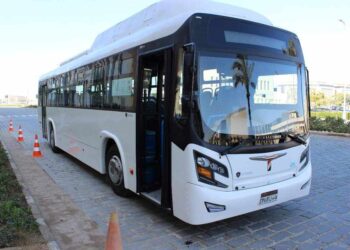 أتوبيس النصر للسيارات يبدأ العمل تجريبيًا بالعاصمة الإدارية