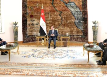 الرئيس السيسي يستقبل رؤوساء الأحزاب المرشحة في الإنتخابات الرئاسية
