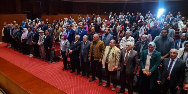 بمشاركة 121 فنانا مصريا وعربيا .. انطلاق ملتقى “روح الخط العربي الدولي الرابع”  بطنطا 