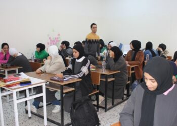 مدرسة المداد التعليمية تواصل امتحانات لطالبات الشهادة الثانوية