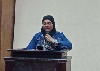 قولوا معايا بسم الله …