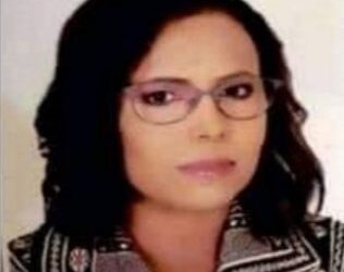 قلبي عليهم كالحمامة إذْ نَأتْ