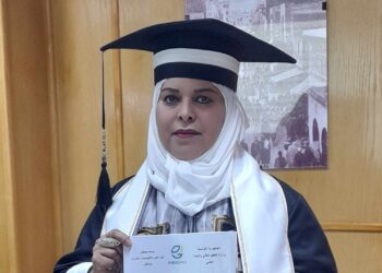 طالبة عمانية تتحصل على الدكتوراه من تونس … 