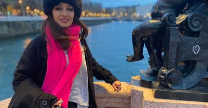 مقصلةٌ تلعب القمار