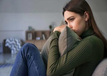 متلازمة ما بعد رأس السنة… علماء يحذرون من مخاطر اكتئاب الشتاء