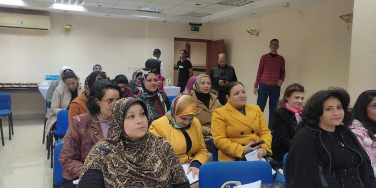 انطلاق فعاليات برنامج “تأهيل القيادات النسائية” بأسيوط