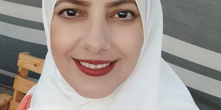 من يقنع العمر العنيد