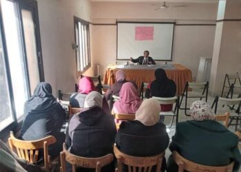 ثقافة المنيا تحتفي برموز الأدب في لقاء “أدباء من بلدنا”