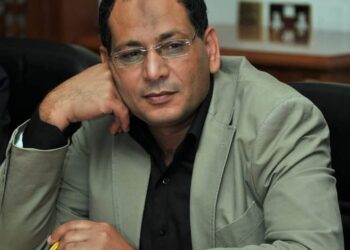 ليلى عبد الأمير.. حداثوية عابرة للشعر بقلم الكاتب ناصر أبوعون