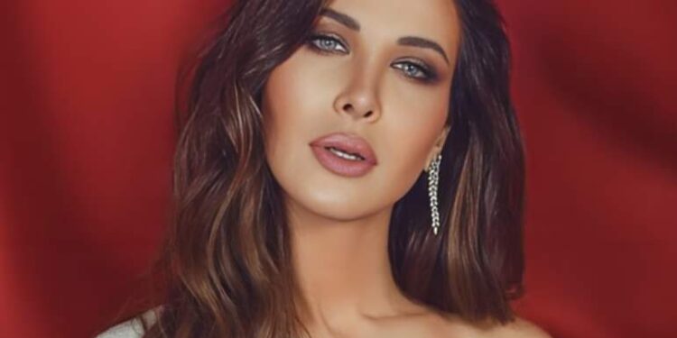 نانسي عجرم ترد على اتهامات تجاهلها أسماء لمنور