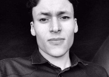 ‏مُحاصَرٌ مثل غـ.زّة..