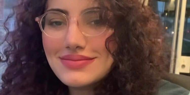 سألني جونثان