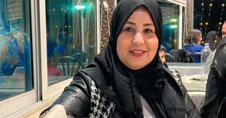 غريب .. غريب ..