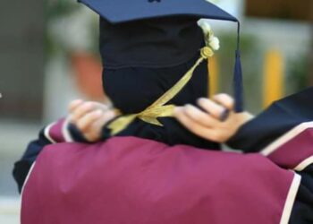 كفرتُ بالحبِّ