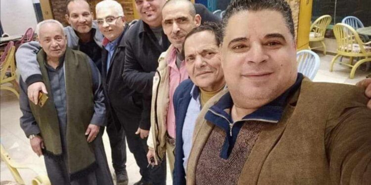 دق الوجع بابي