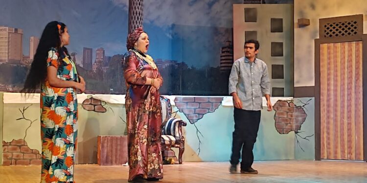 “لما روحي طلعت”.. عرض مسرحي بأسيوط