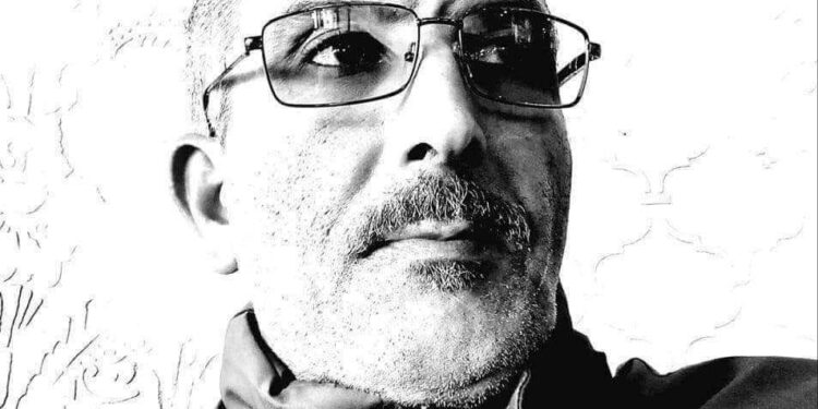 ما أنا بشاعر …