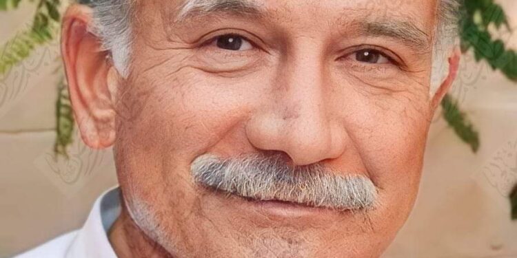 الفنان أحمد خليل رجل أصيل ومحترم من زمن الفن الجميل