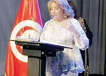 أسقيتَ يا مَطَرَ الكَلاَمِ فِجَاجِي …