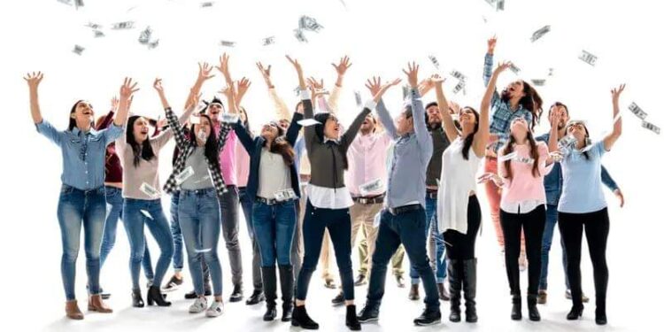 حقيقة صادمة: الشعب الأفقر في العالم هو الأكثر سعادة.. ما السر؟