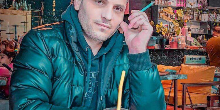 استيقظ وحيدا …