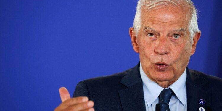 بوريل يحذر من “انفجار” الشرق الأوسط