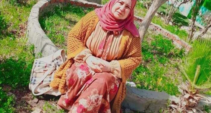 هُزي جذوعَ الروحِ