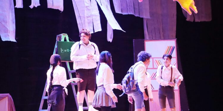 “الدرافيل” يحكي قصة كفاح الشعب المصري ضد الإستعمار