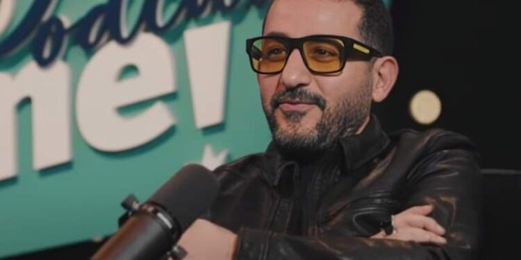 قصص حب قديمة وخلافاته مع منى زكي: أحمد حلمي يكشف أسراره