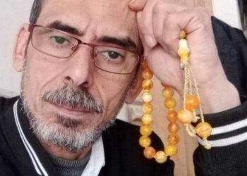 للسماء اختام جديدة …