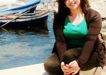 في خَوْخة هذه القصيـدة