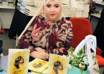 الكاتبة الجزائرية لبنى مجرقي  “كتاباتي و إن كانت ضمن رضاي الراهن إلا أني سأواصل في تطورها