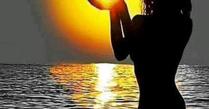 الحب هو نهر  من الاحاسيس …