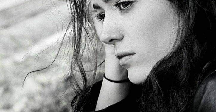 في زحمة العمر امتطينا حبال الوقت …