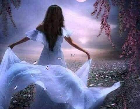 ضي القمر بعيونك …