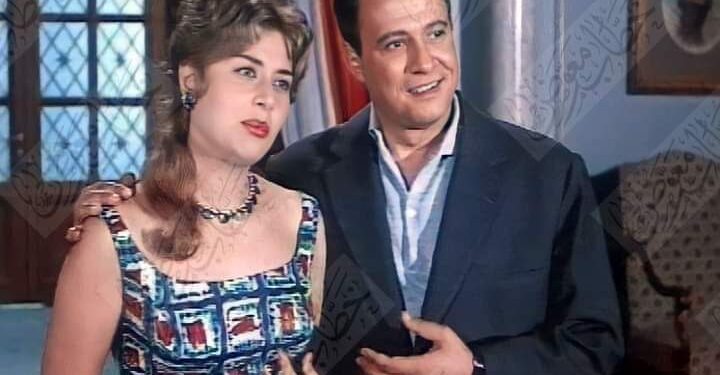 أحمد خميس أحد أبطال “الأيدي الناعمة” الممثل والشاعر والإذاعي