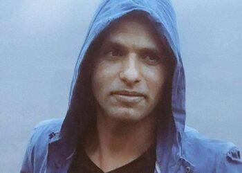 وُلدتُ بخطأ ما كلّفني عشر دقائق من حياتي