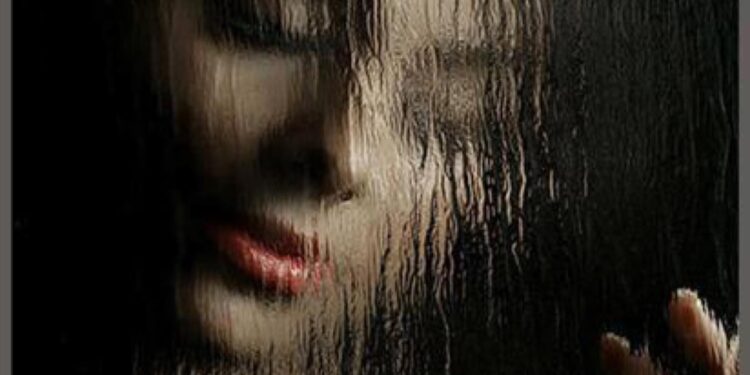 ورقات شاعرة صدقها حدسها