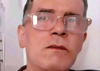 شمس عارية …