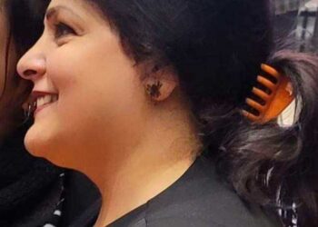 عنقٌ في عهدة قلادة …