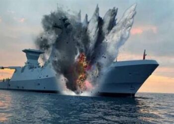 الحوثيون…  استهدفنا مدمرة بريطانية وسفينتين في البحر الأحمر بصواريخ باليستية