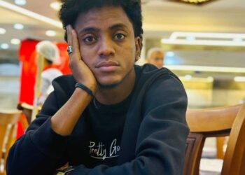 تنزّه وسرقة قمر