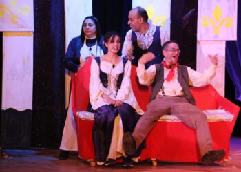 “طبيب رغم أنفه” عرض مسرحي بالمنوفية