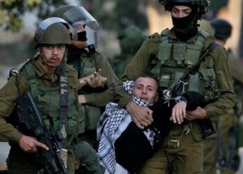 الإحتلال الإسرائيلي يعتقل 22 فلسطينيًا من الضفة الغربية