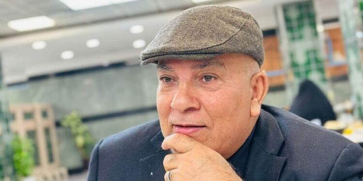 لا ترحل أيها الليل …