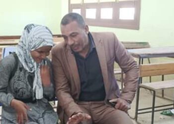 مدير إدارة ارمنت الأزهرية شرف للإدارة أن يكون فيها حبيبه.