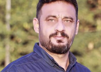 من الزائر …